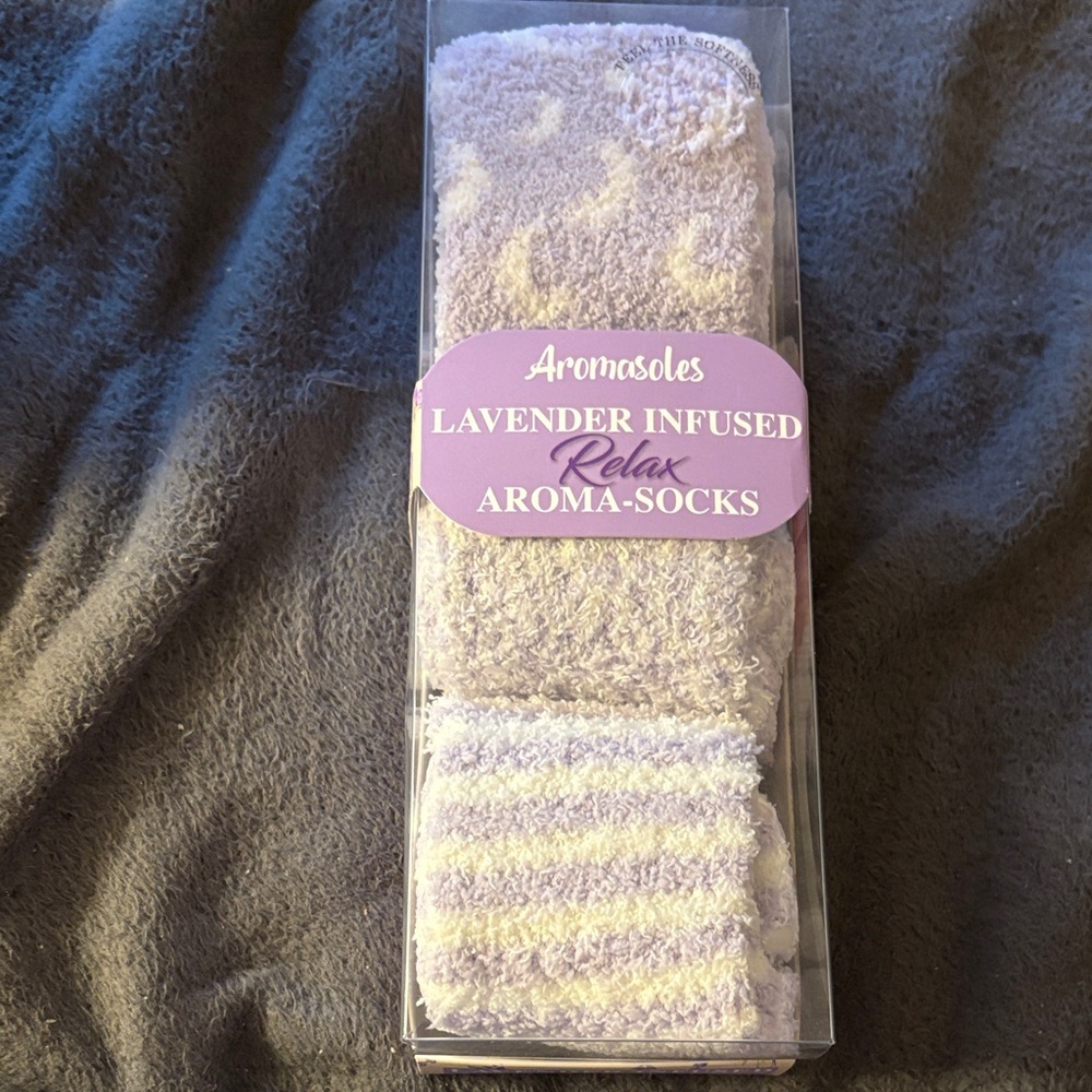 Lavender Infused Relax Aroma-Socks - Purple and White